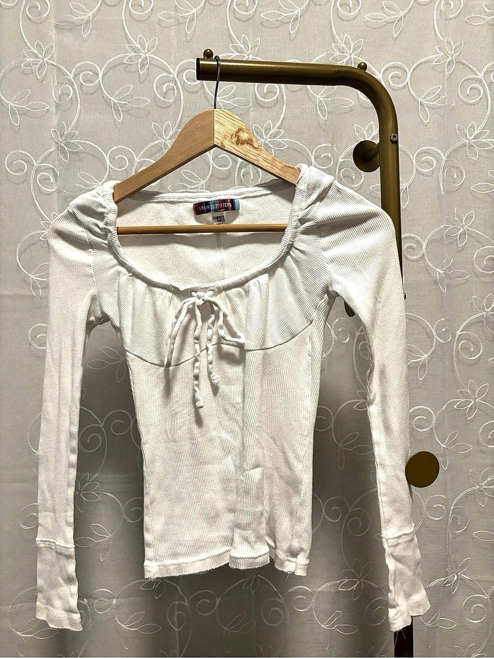 Urban Outfitters White Long Sleeve Top Size XS